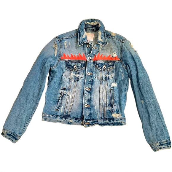 RARE ZARA Denim Jacket White Dog Unique Graffiti Art Painting Graphic Trafaluc M - Picture 10 of 10